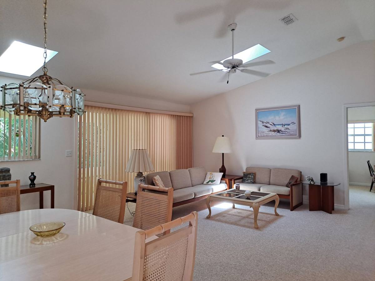 806 E 8th Ave, New Smyrna Beach, FL 32169 - House for Rent - Image 7