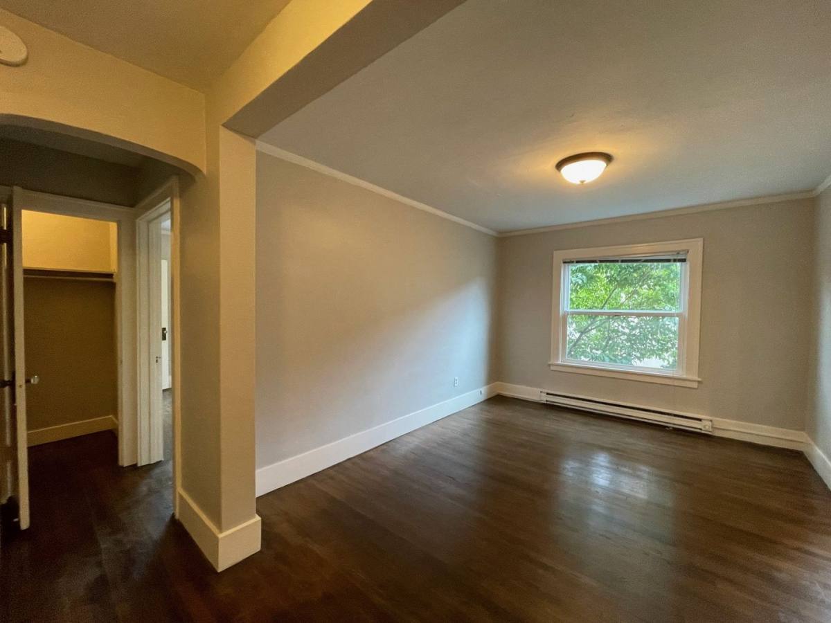 Roxborough, 1720 E Denny Way, Seattle, WA 98122 - Apartment for Rent - Image 3