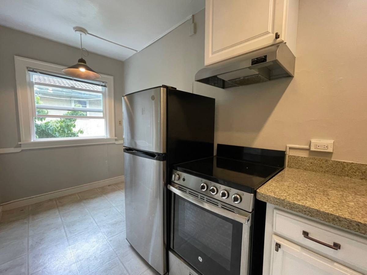 Roxborough, 1720 E Denny Way, Seattle, WA 98122 - Apartment for Rent - Image 8
