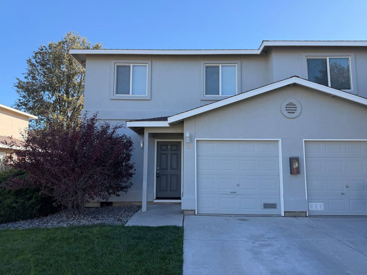 Apartment for rent at 655 Sunny Lane, Fernley, NV 89408