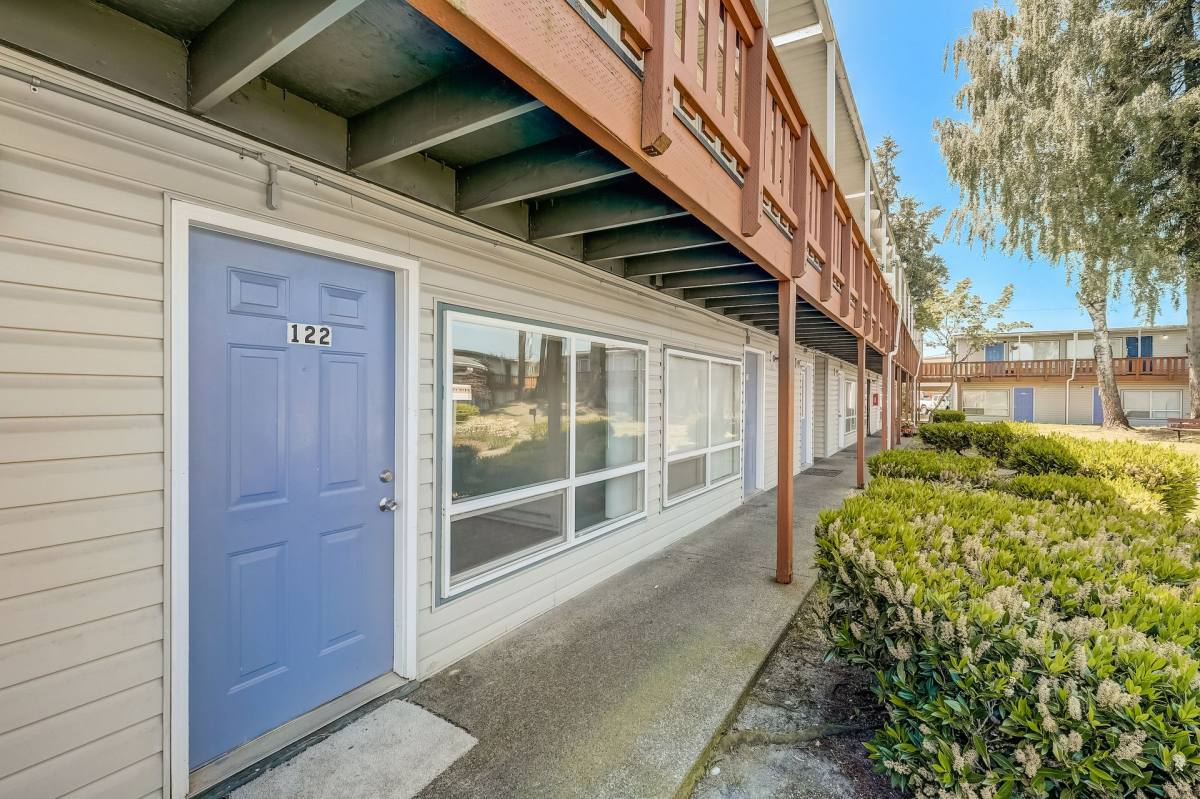 10012 4th Ave W, Everett, WA 98204 - Apartment for Rent