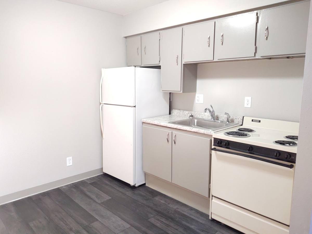 Apartment for rent at 1441 Capitol Ave, Des Moines, IA 50316