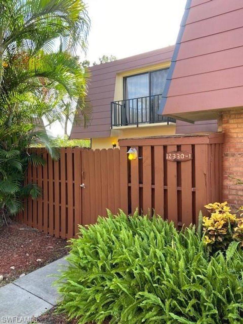 Townhouse for rent at 12330 Woodrose Court #1, Fort Myers, FL 33907