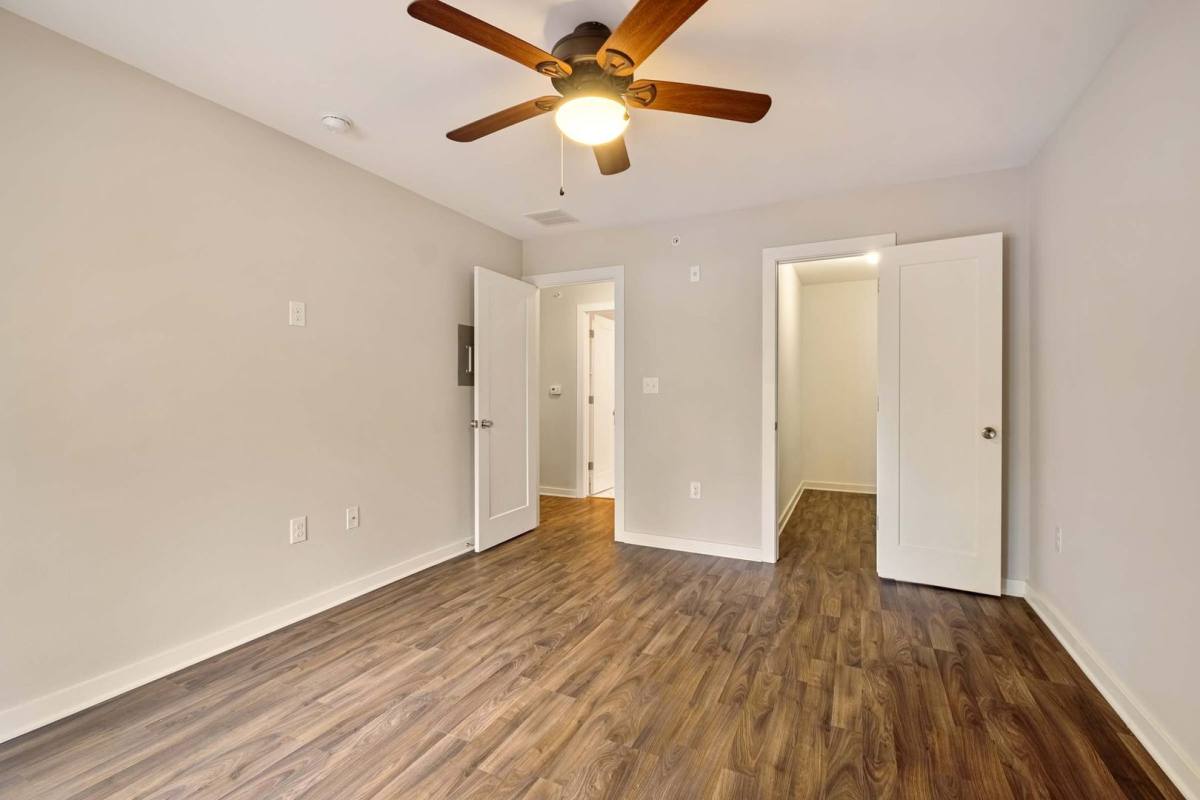 924 E 51st St #121, Austin, TX 78751 - Townhouse for Rent - Image 9