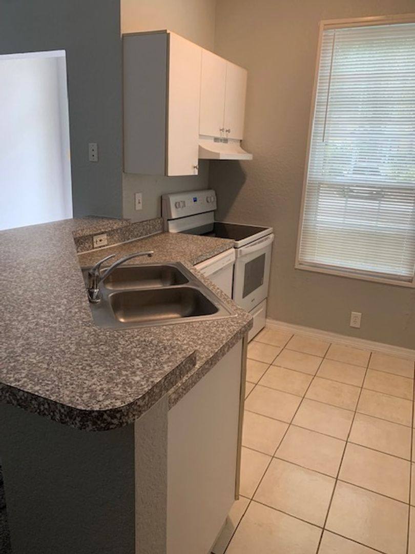 6424 Raleigh St #3104, Orlando, FL 32835 - Condo for Rent - Image 8