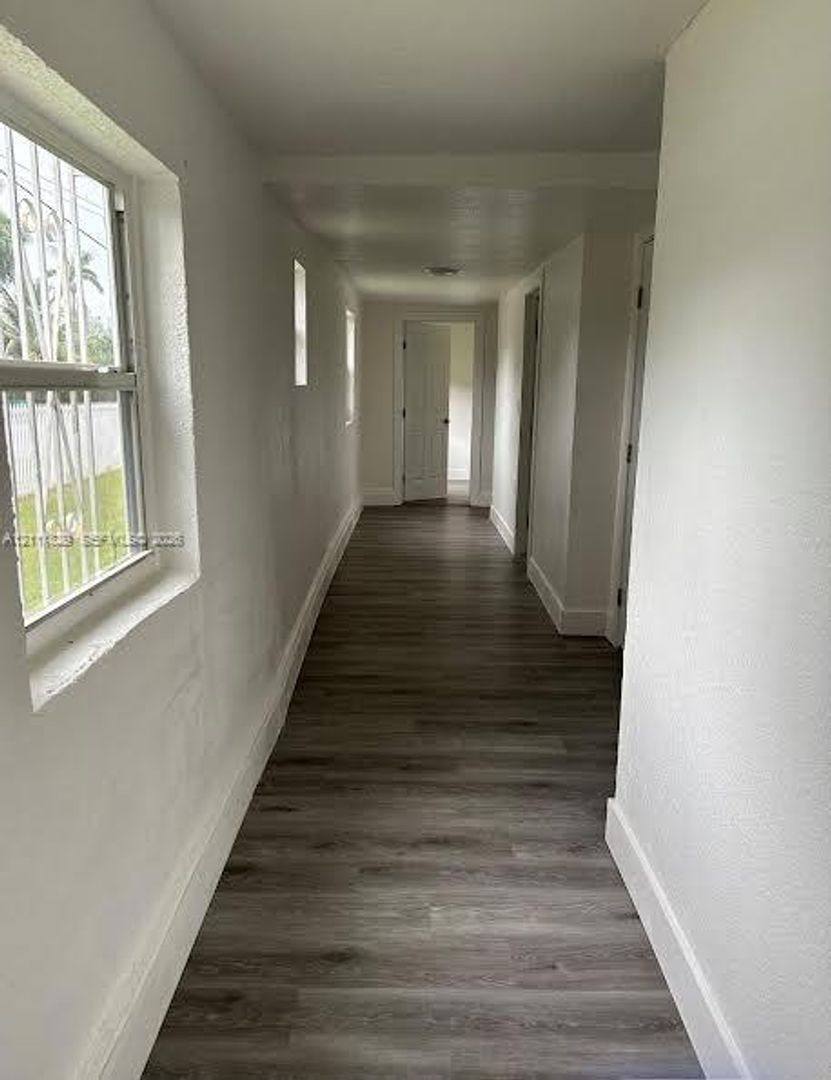 8298 NW 14th Place, Miami, FL 33147 - House for Rent - Image 3