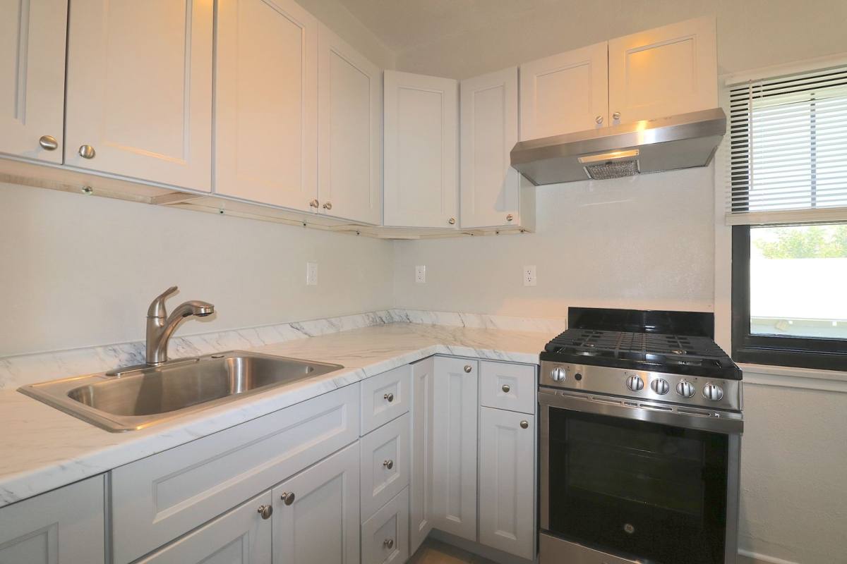 Seville, 202- 21 Second Ave, San Diego, CA 92101 - Apartment for Rent - Image 2
