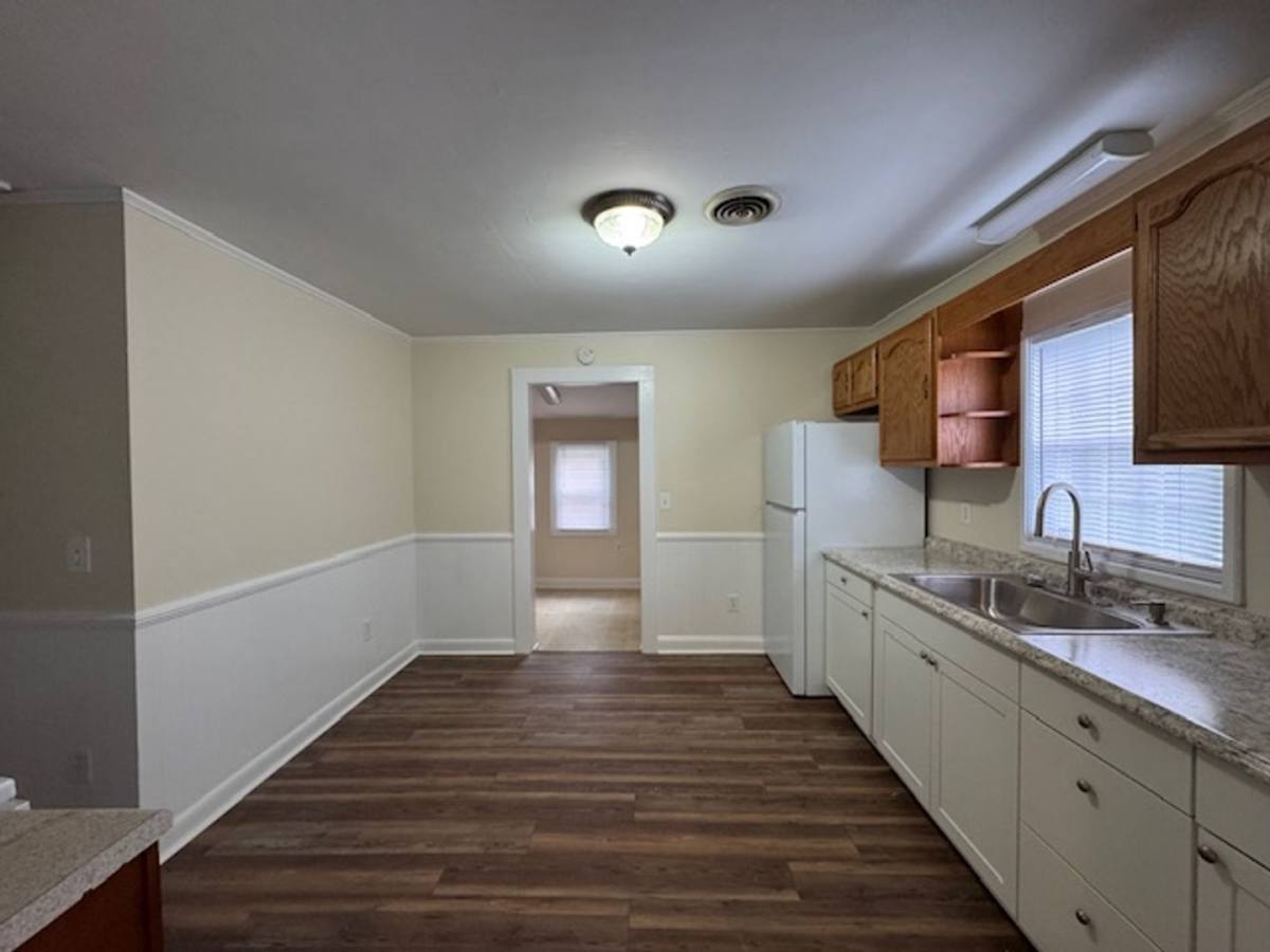 2217 Washington St, Wilmington, NC 28401 - House for Rent - Image 4