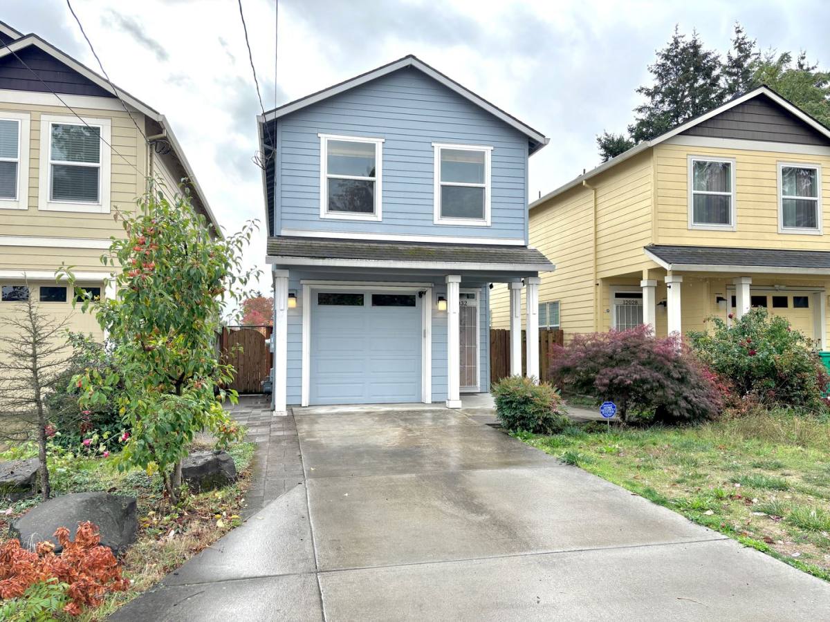 12032 SE Mill Court, Portland, OR 97216 - House for Rent - Image 1