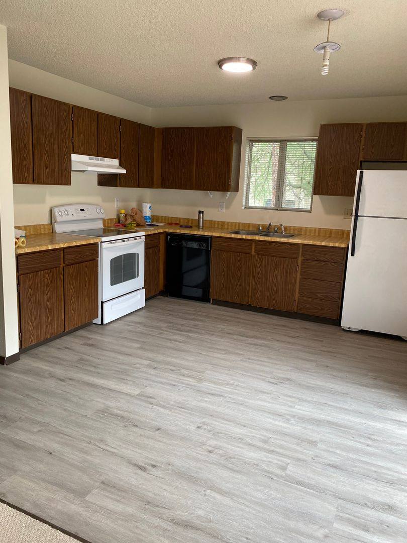 1007-1009 McDonald, Missoula, MT 59801 - Apartment for Rent - Image 3