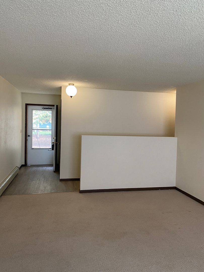 1007-1009 McDonald, Missoula, MT 59801 - Apartment for Rent - Image 1