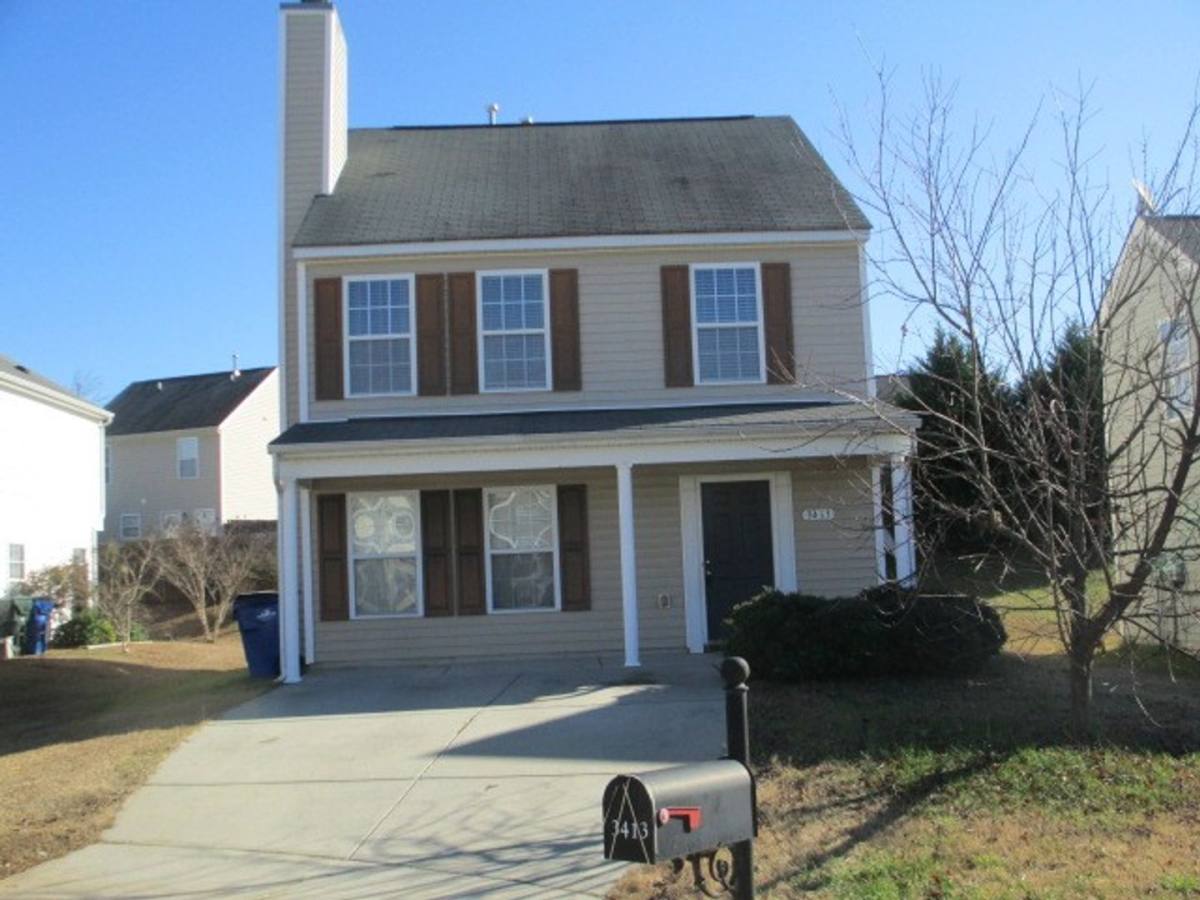 3413 Rocket Court, Raleigh, NC 27610 - House for Rent