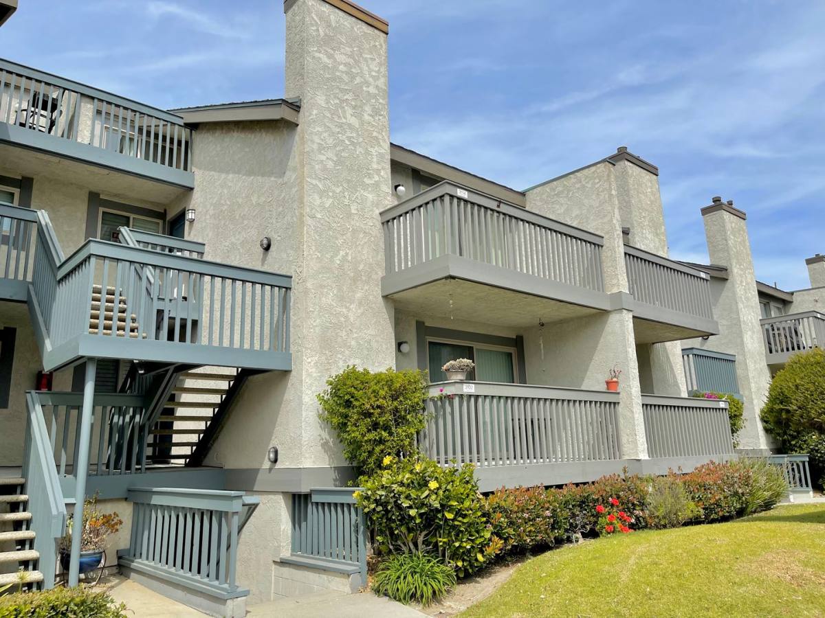 3114 Sunset Lane, Oxnard, CA 93035 - Condo for Rent - Image 1