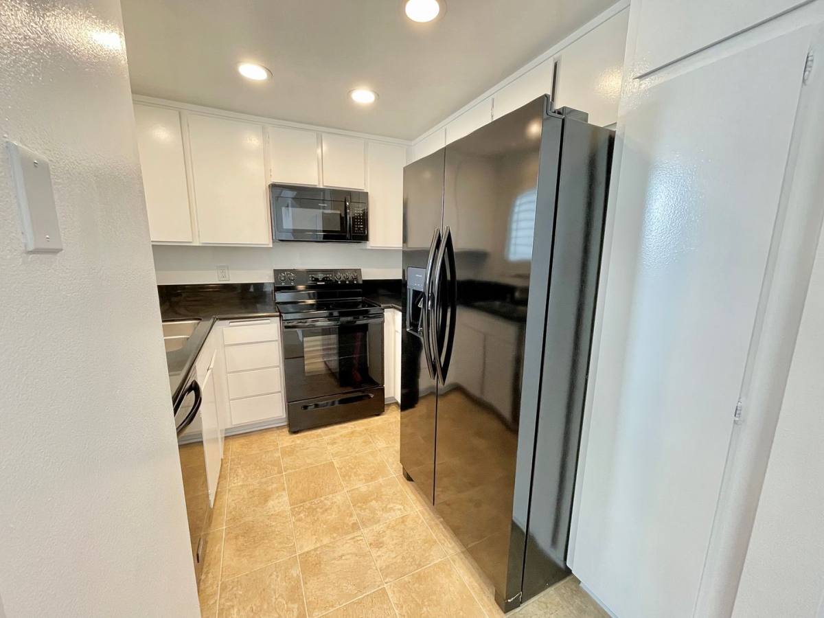3114 Sunset Lane, Oxnard, CA 93035 - Condo for Rent - Image 7
