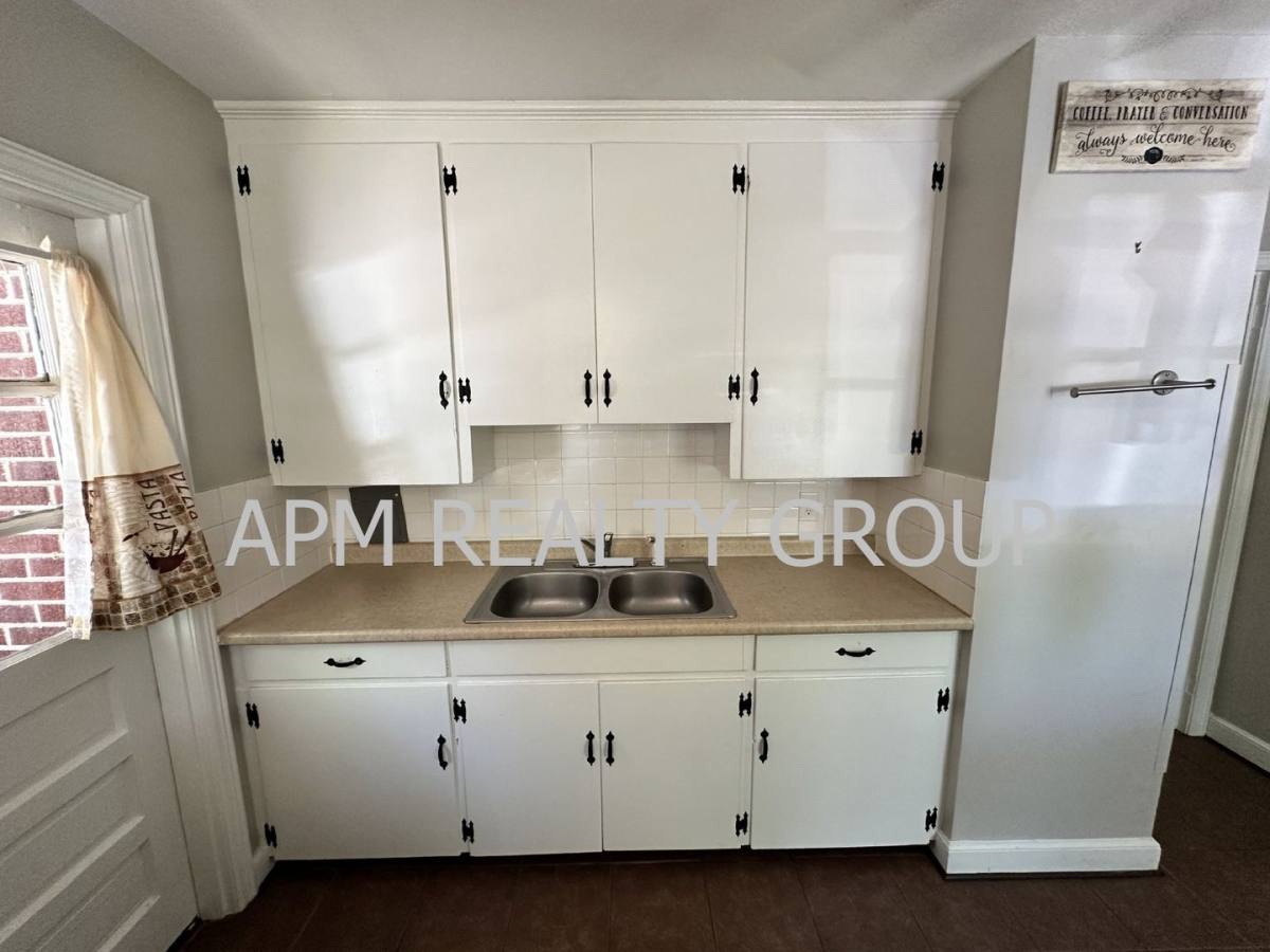 1719 Burnham, West Columbia, SC 29169 - House for Rent - Image 8