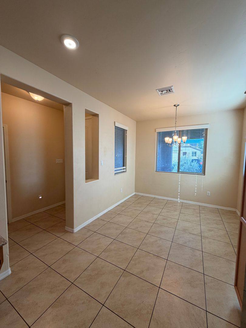 6579 E 35th St, Yuma, AZ 85365 - House for Rent - Image 10