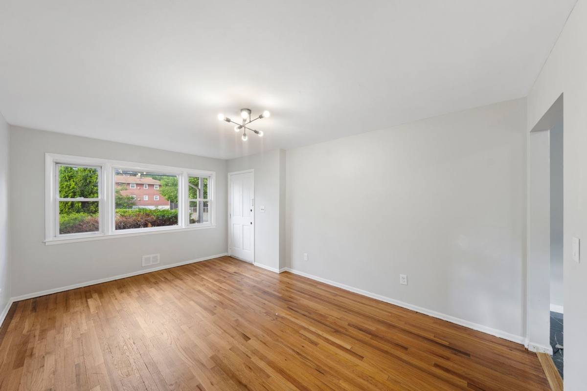 919 Chandler, Linden, NJ 07036 - Apartment for Rent - Image 4