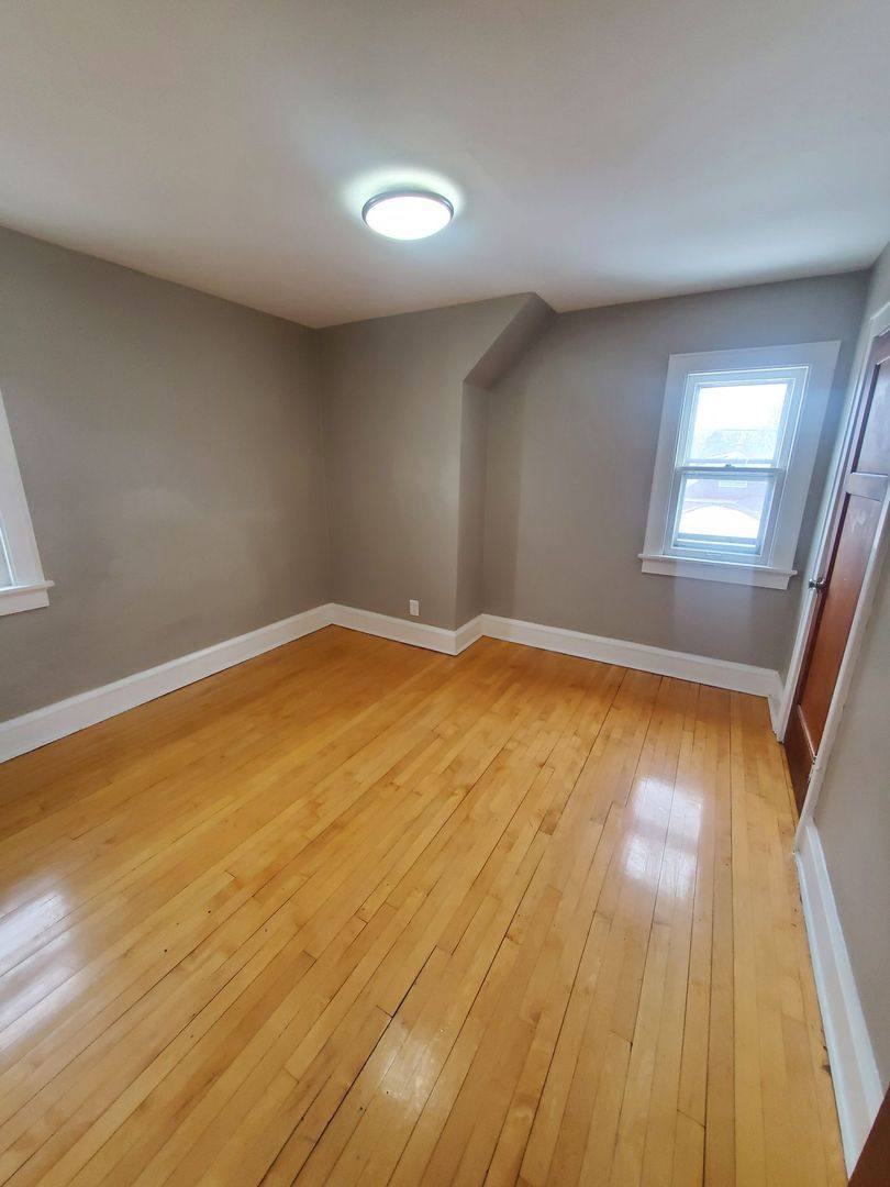 2872-2872A N 56th St, Milwaukee, WI 53210 - Apartment for Rent - Image 5
