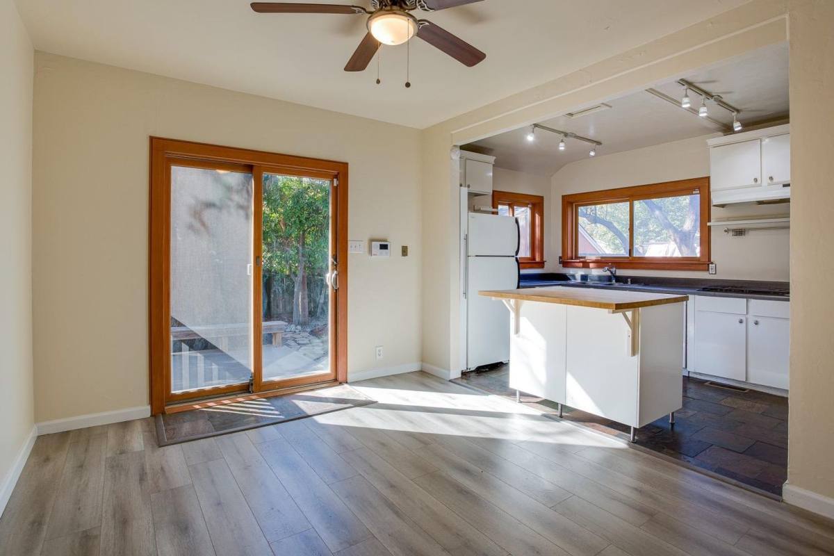 4124 T St, Sacramento, CA 95819 - House for Rent - Image 5