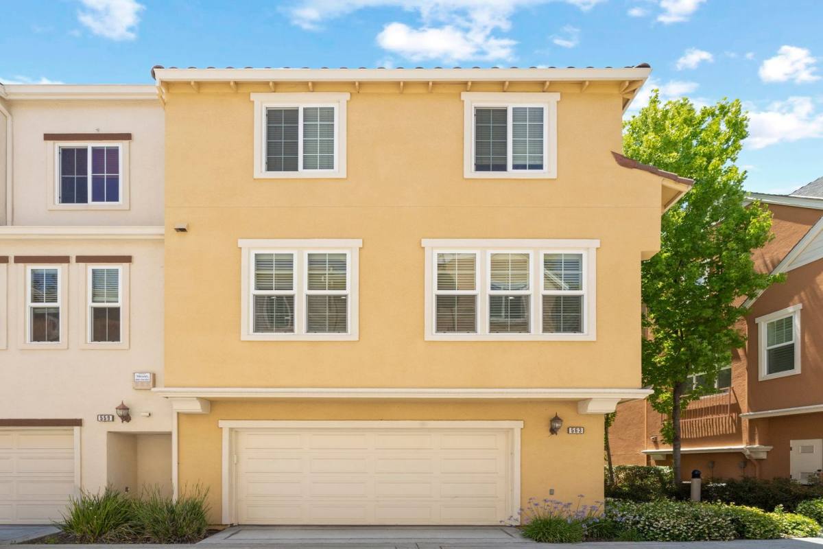 563 Moreland, Santa Clara, CA 95054 - Townhouse for Rent - Image 1
