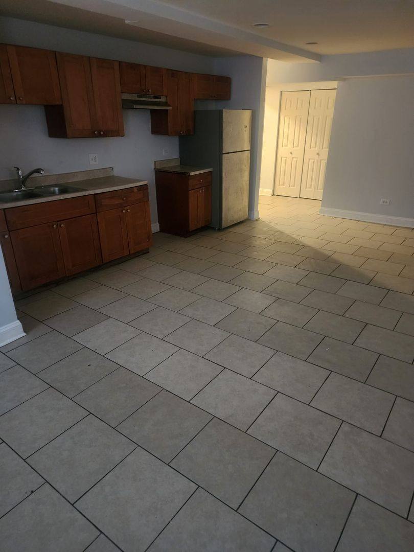 6152-54 S Evans Ave New, Chicago, IL 60637 - Apartment for Rent - Image 6