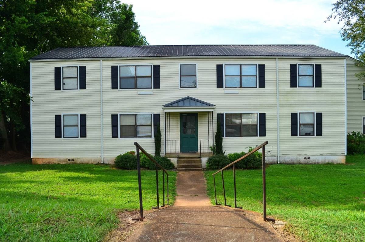 600 E 6th St, Tuscumbia, AL 35674 - Apartment for Rent - Image 2