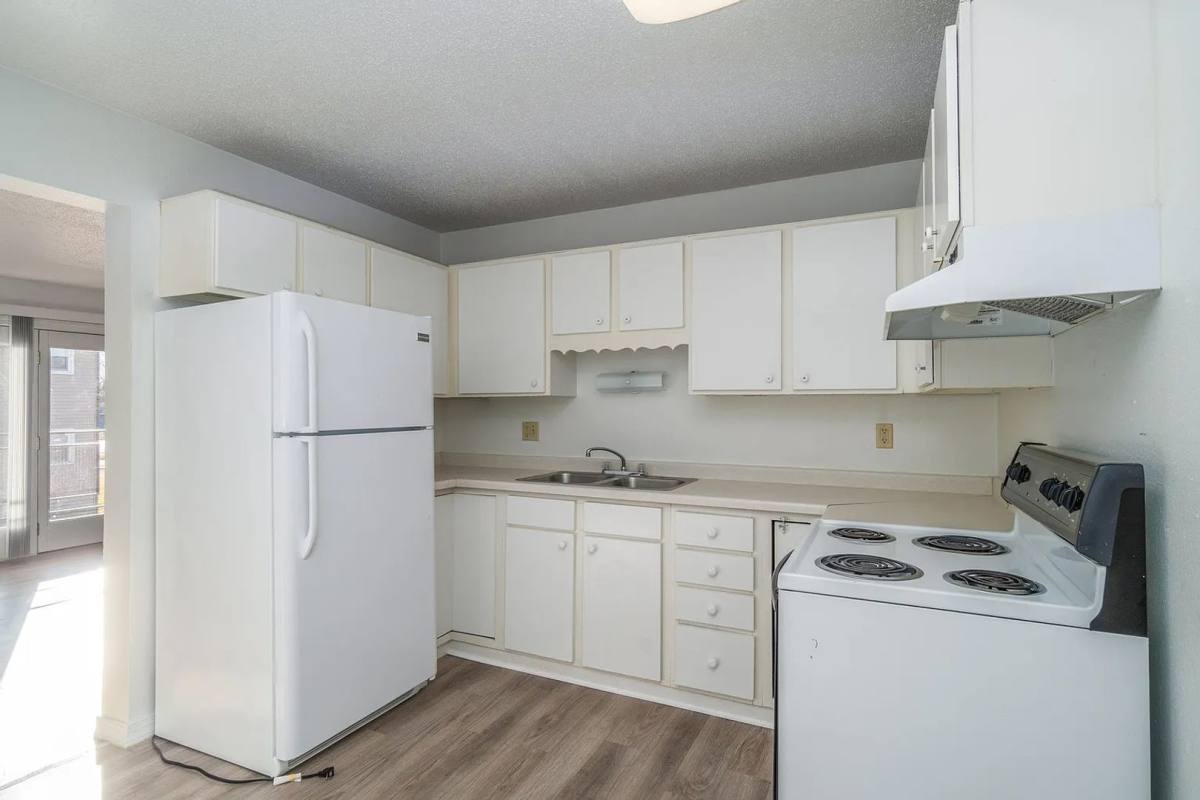 Apartment for rent at Evergreen, 2014 8th Ave NW, East Grand Forks, MN 56721