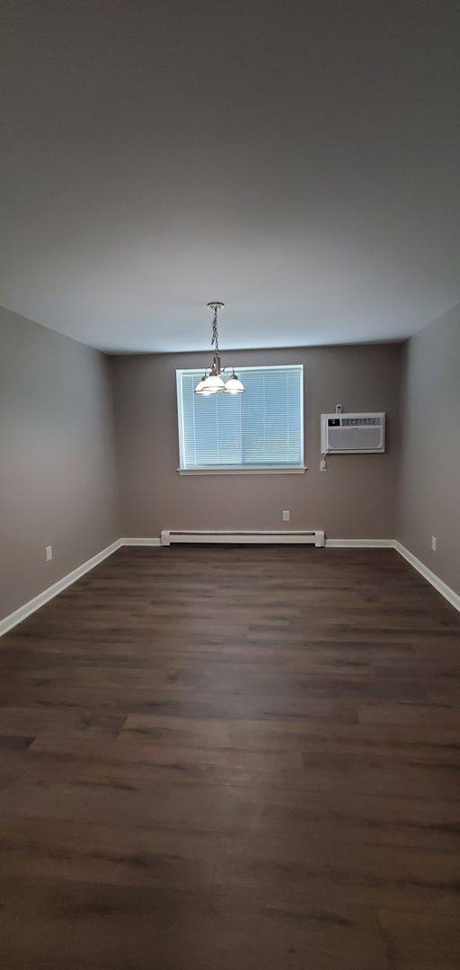 Clayton Manor III, 300 Clayton Manor Dr S, Liverpool, NY 13088 - Apartment for Rent - Image 2