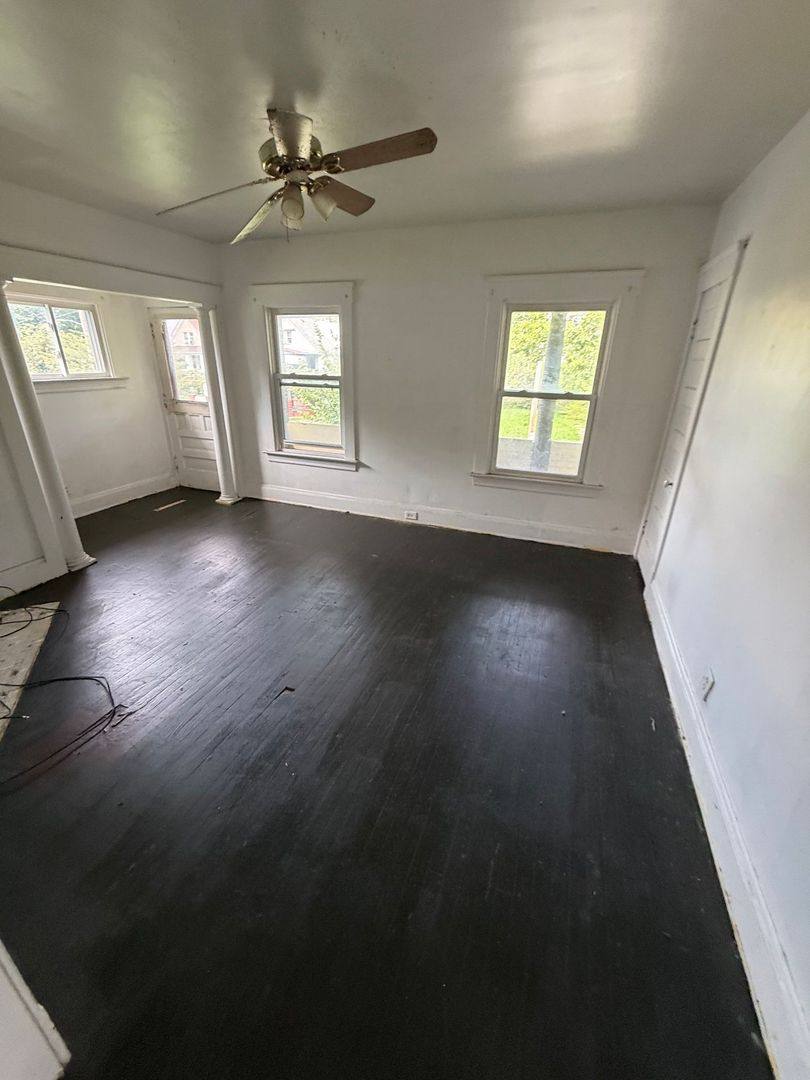 10018 Adams Ave, Cleveland, OH 44108 - Apartment for Rent - Image 2