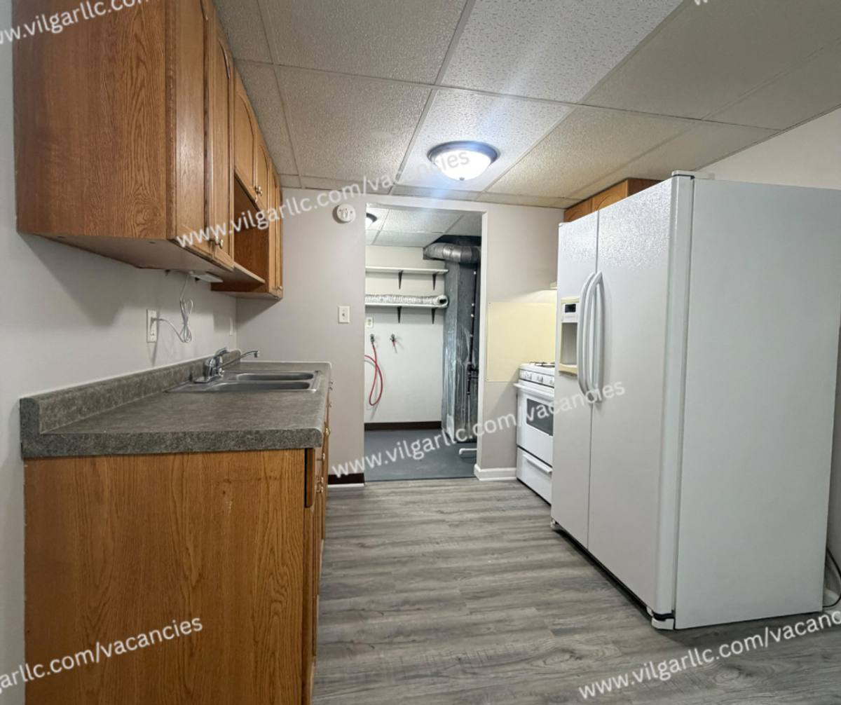 2041 - 2043 Union St, Lake Station, IN 46405 - Townhouse for Rent - Image 10