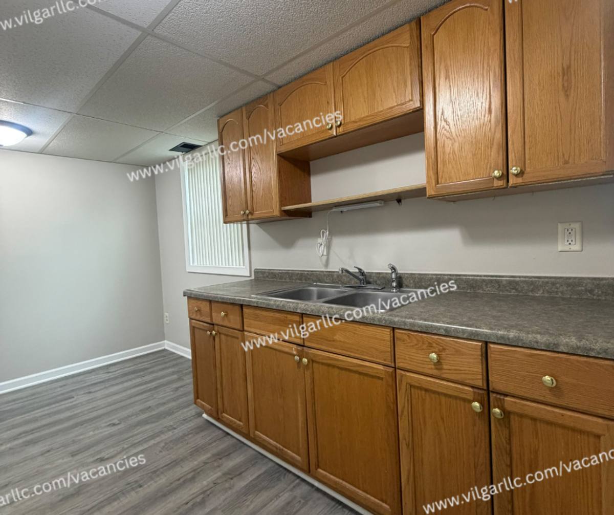 2041 - 2043 Union St, Lake Station, IN 46405 - Townhouse for Rent - Image 7
