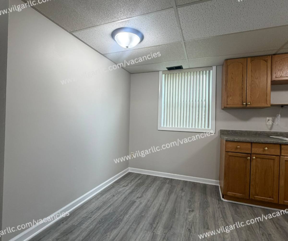 2041 - 2043 Union St, Lake Station, IN 46405 - Townhouse for Rent - Image 9