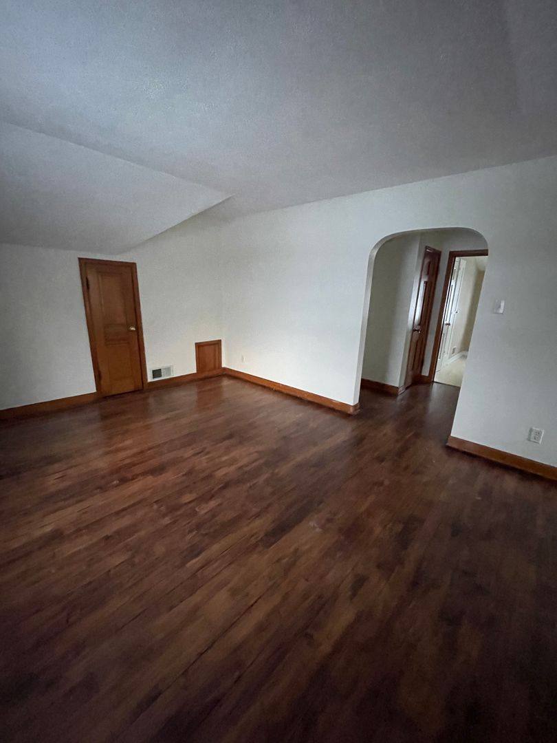 2828 S 48th St, Milwaukee, WI 53219 - Apartment for Rent - Image 8