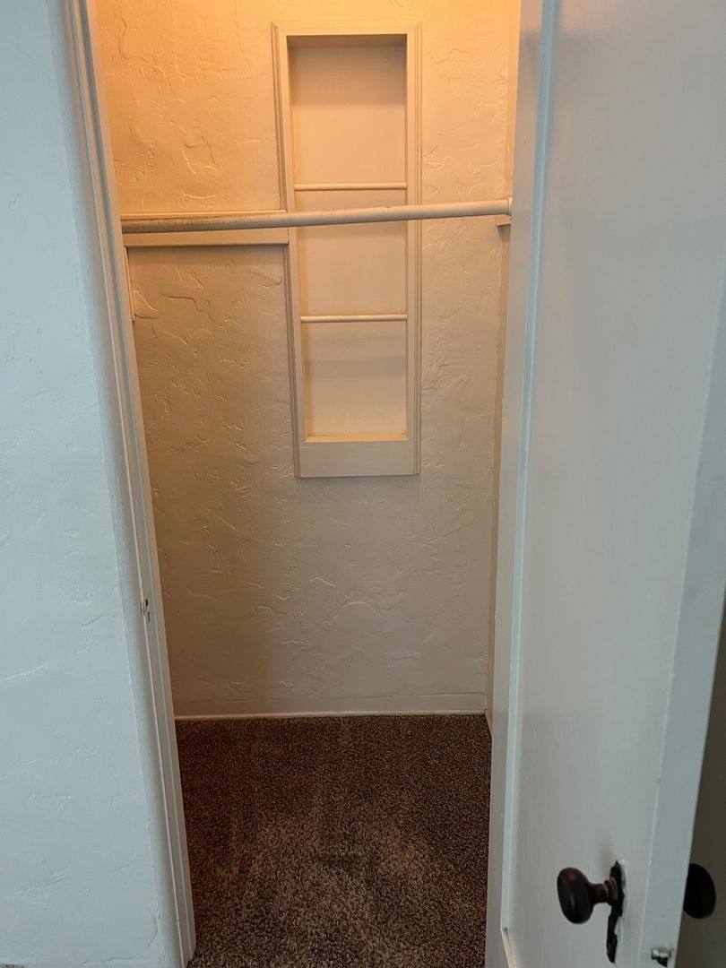 558 Thompson, Ventura, CA 93001 - Apartment for Rent - Image 10