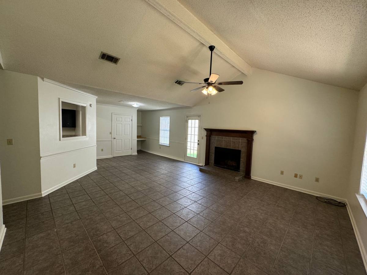 1006 Turtle Creek Blvd, Oxford, MS 38655 - House for Rent - Image 2