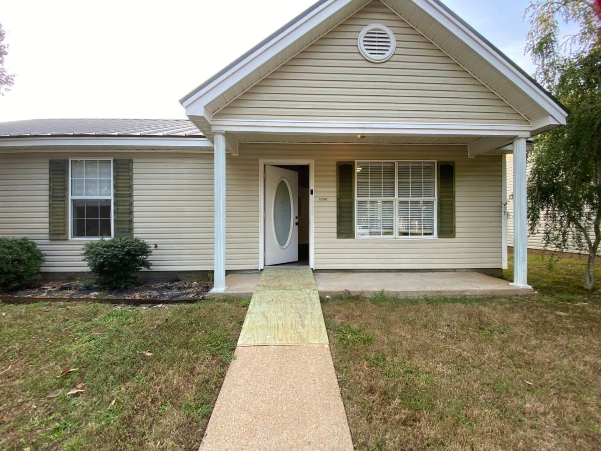 1006 Turtle Creek Blvd, Oxford, MS 38655 - House for Rent - Image 1