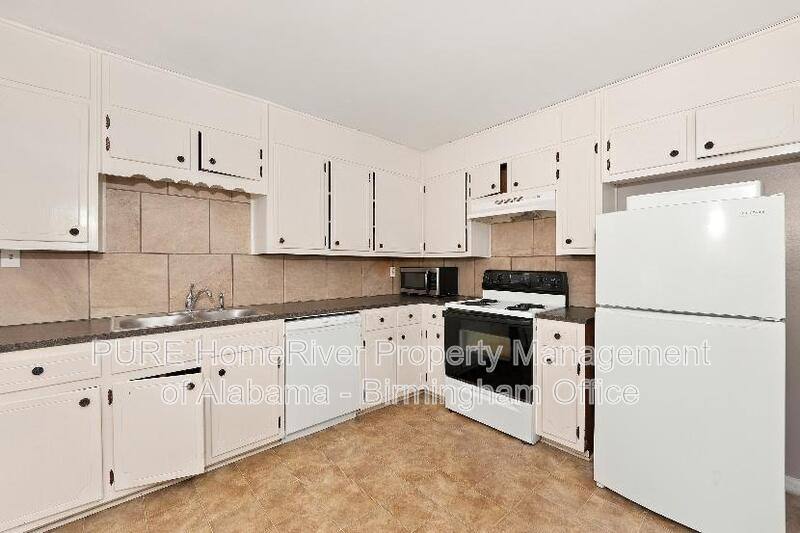 121 22nd Ave NE, Birmingham, AL 35215 - House for Rent - Image 8
