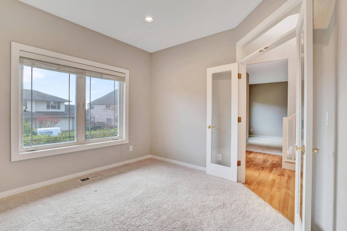 15157 NW Francesca Dr, Portland, OR 97229 - House for Rent - Image 7