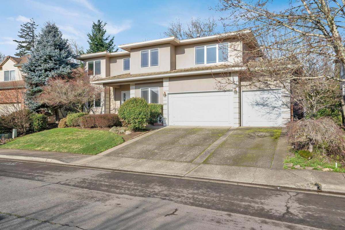 15157 NW Francesca Dr, Portland, OR 97229 - House for Rent - Image 2