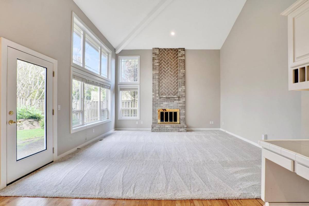 15157 NW Francesca Dr, Portland, OR 97229 - House for Rent - Image 5