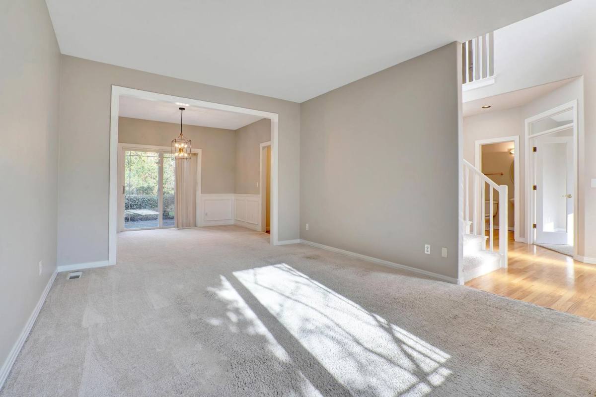 15157 NW Francesca Dr, Portland, OR 97229 - House for Rent - Image 10