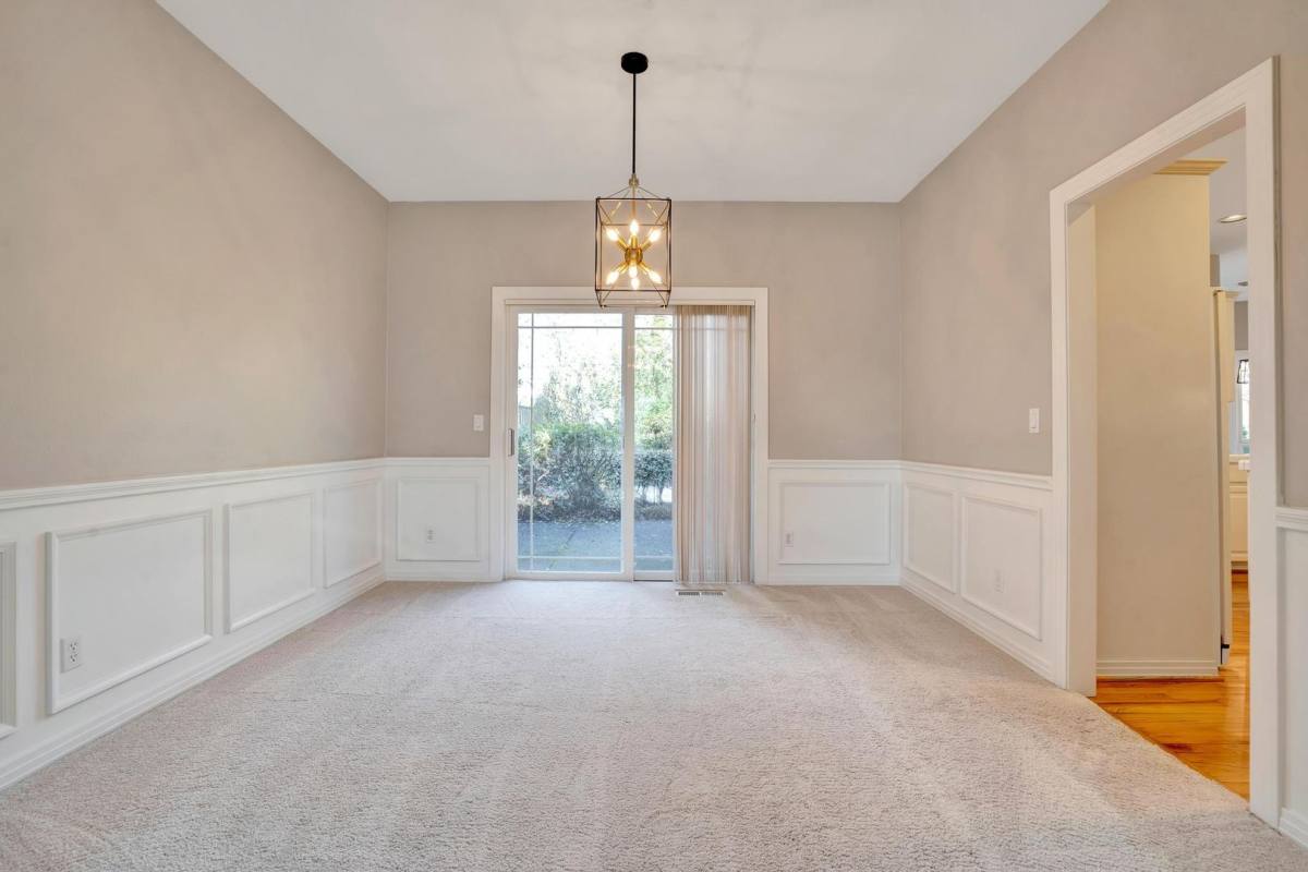 15157 NW Francesca Dr, Portland, OR 97229 - House for Rent - Image 9