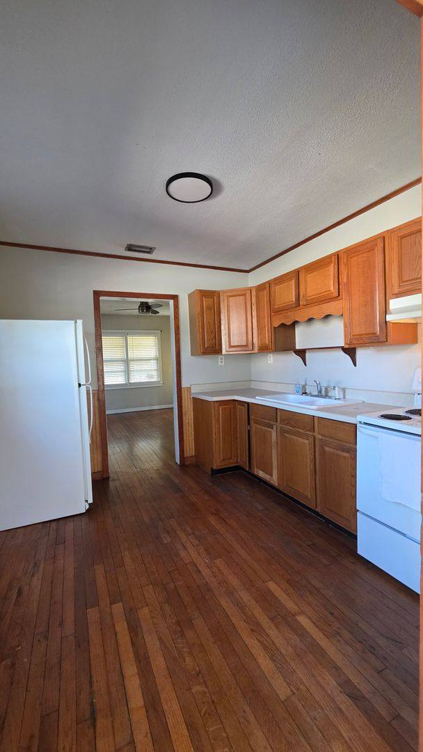 1212 S Ridgewood Ave #1, Daytona Beach, FL 32114 - Apartment for Rent - Image 4