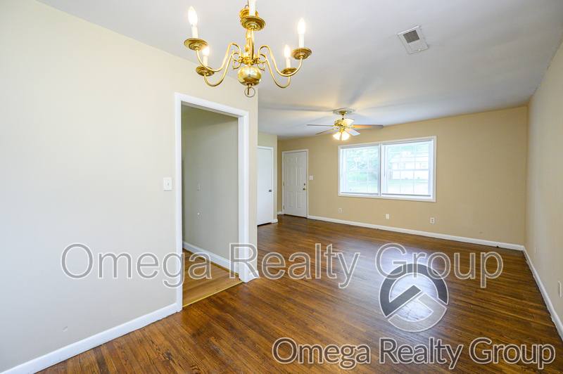 413 Wedgeworth Rd, Birmingham, AL 35215 - House for Rent - Image 8