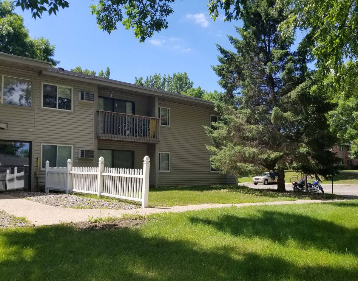 Apartment for rent at Honeytree II, 235 Honeytree Dr, Delano, MN 55328