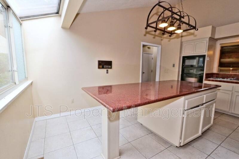 8944 Cliffside Lane, Fair Oaks, CA 95628 - House for Rent - Image 7