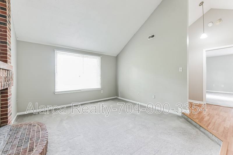 1207 Forest Wood Dr, Matthews, NC 28105 - House for Rent - Image 7