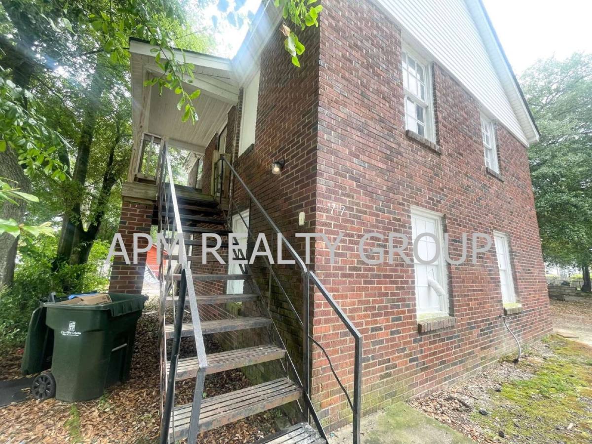 House for rent at 1717 Burnham, West Columbia, SC 29169