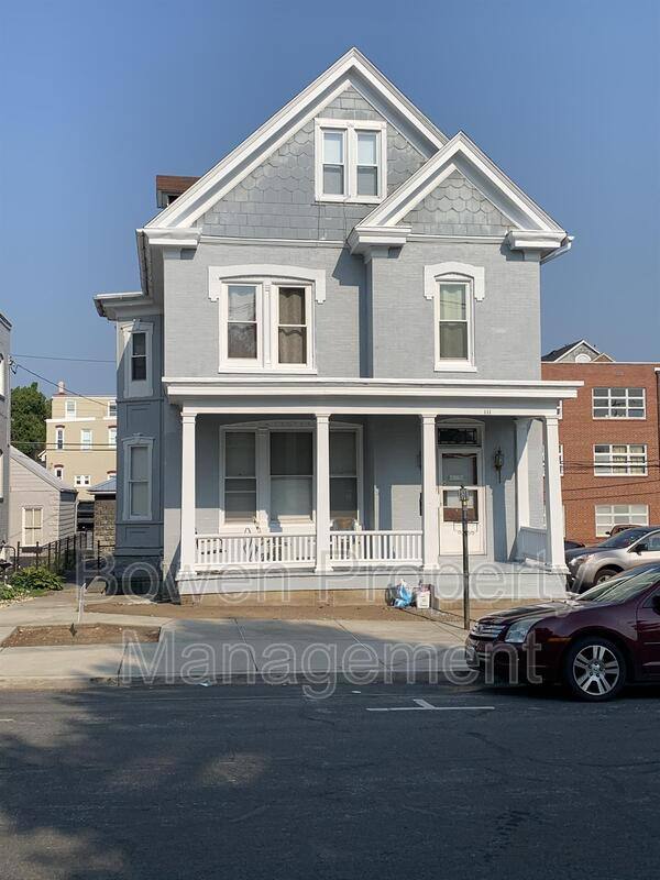111 King St, Hagerstown, MD 21740 - Apartment for Rent