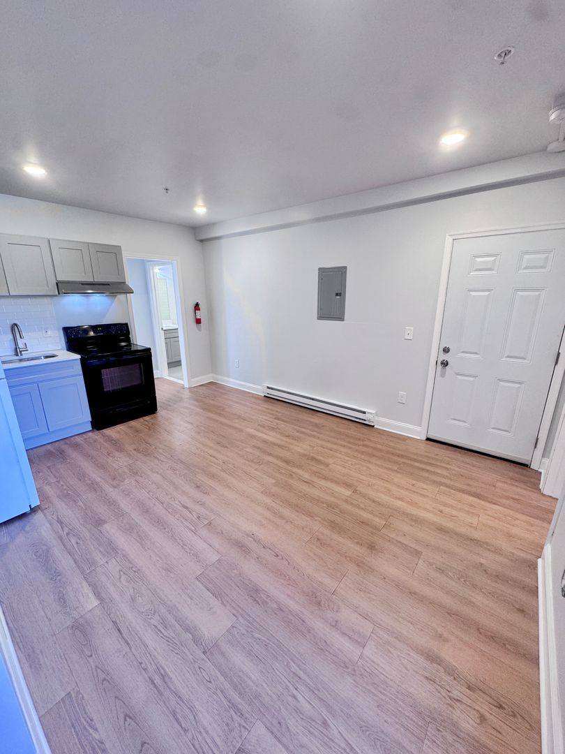 827-829 W Linden St, Allentown, PA 18102 - Apartment for Rent - Image 4